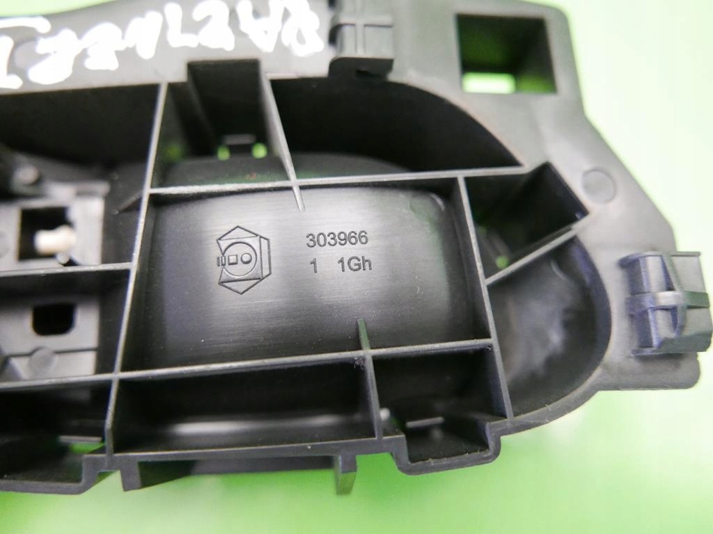 фото №6, Ручка внутренняя левая перед peugeot partner ii