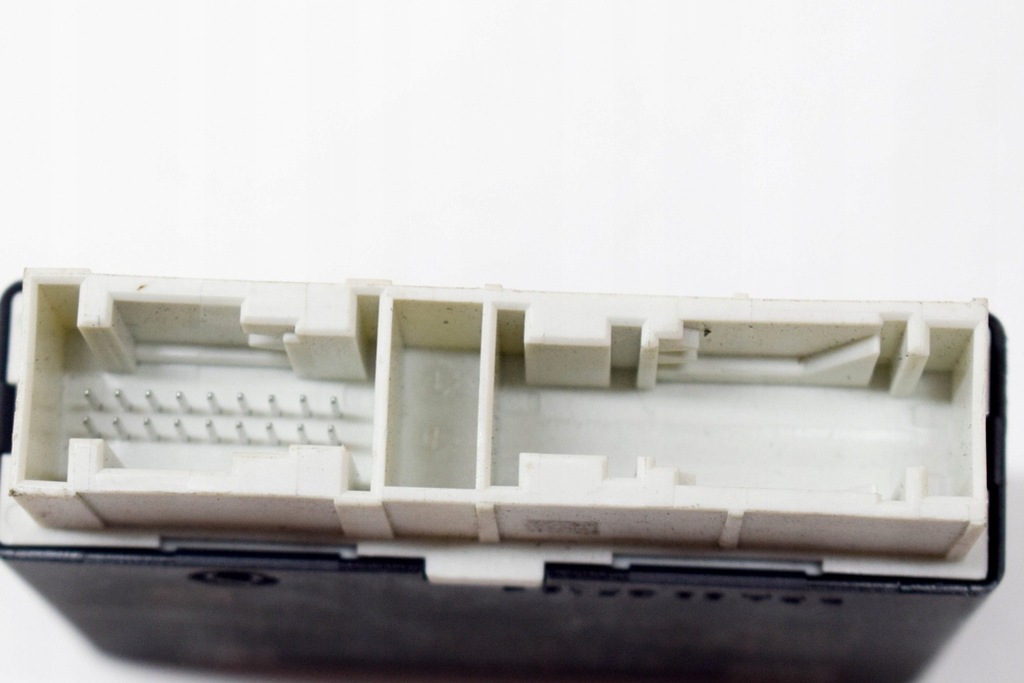 фото №5, Bmw i3 i01 гібридний pdc park distance керування unit ecu 9495358 e134867 201