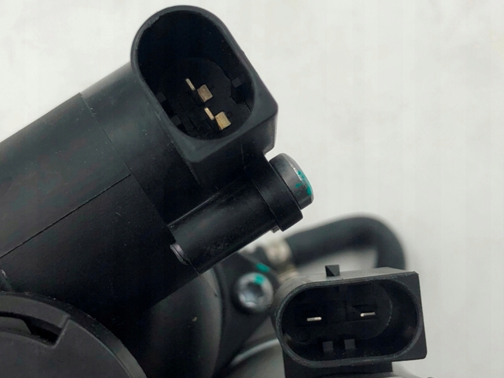 Купити Компресор підвіска пневматичний amk 37206789938 do bmw e70 e71 e72