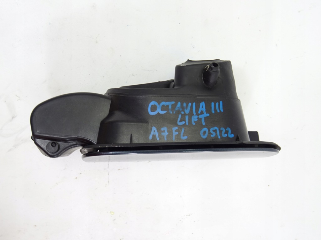фото №14, Octavia iii lift крышка топлива 5e0809702d a7fl