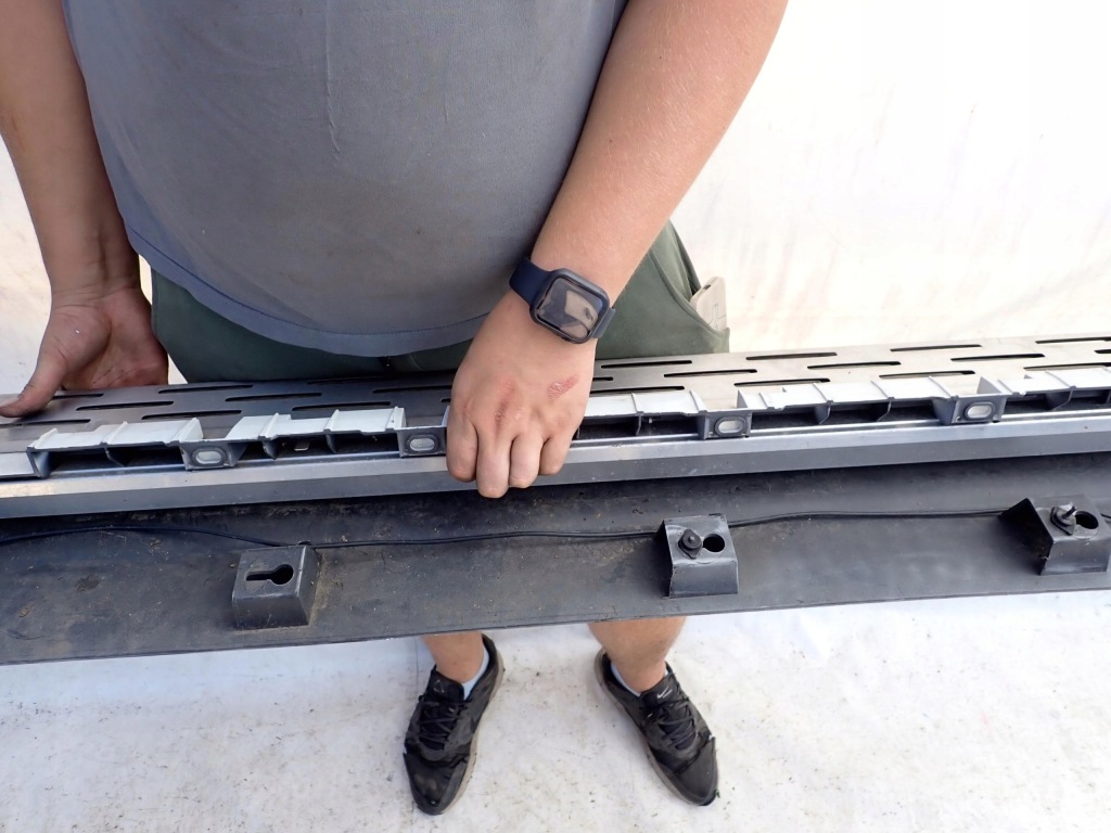 фото №11, Volvo xc90 ii 15- молдинг порог подножка левый led