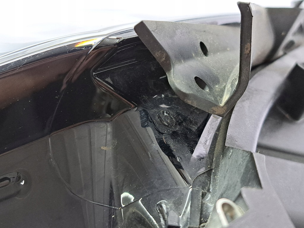 Лампа ліва laser audi e tron gt rs 4j3 4j3941085 Ціна