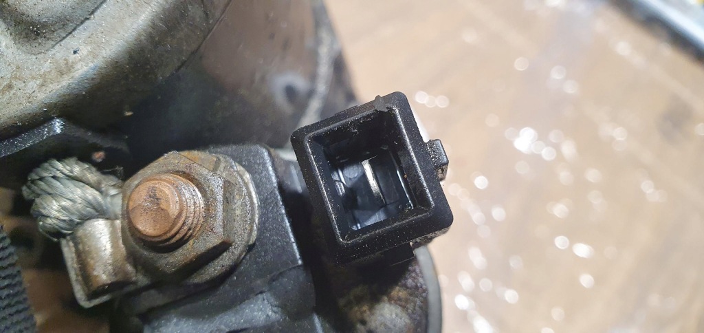 Стартер 1.6thp peugeot 308 t9 v764559480 Зі Шроту