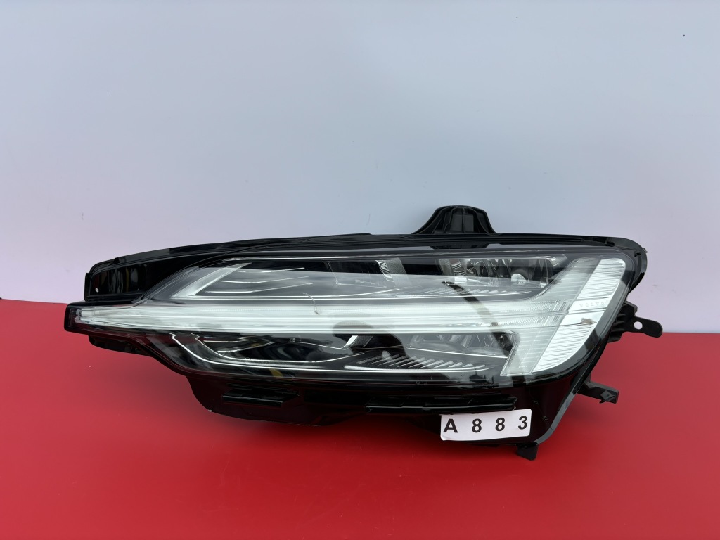 Купити Volvo s60 v60 17-22 рік ліва фара перед full led mid 32365339 a883