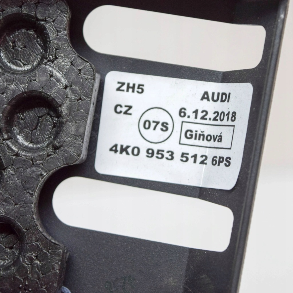 фото №6, Audi a6 s6 c8 4k 2019 элементы обшивка колонки рулевого