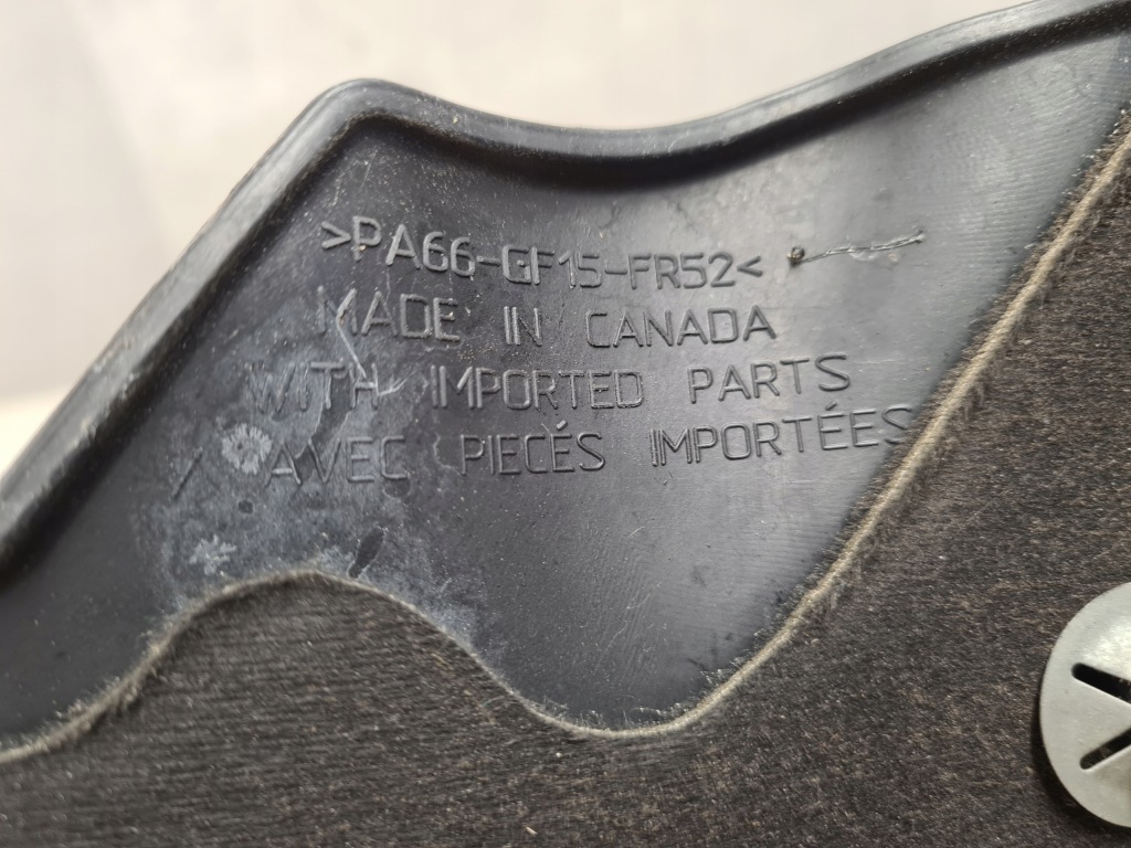 Корпус кришка захист двигуна buick regal 2.0 turbo 12637132 Зі Шроту