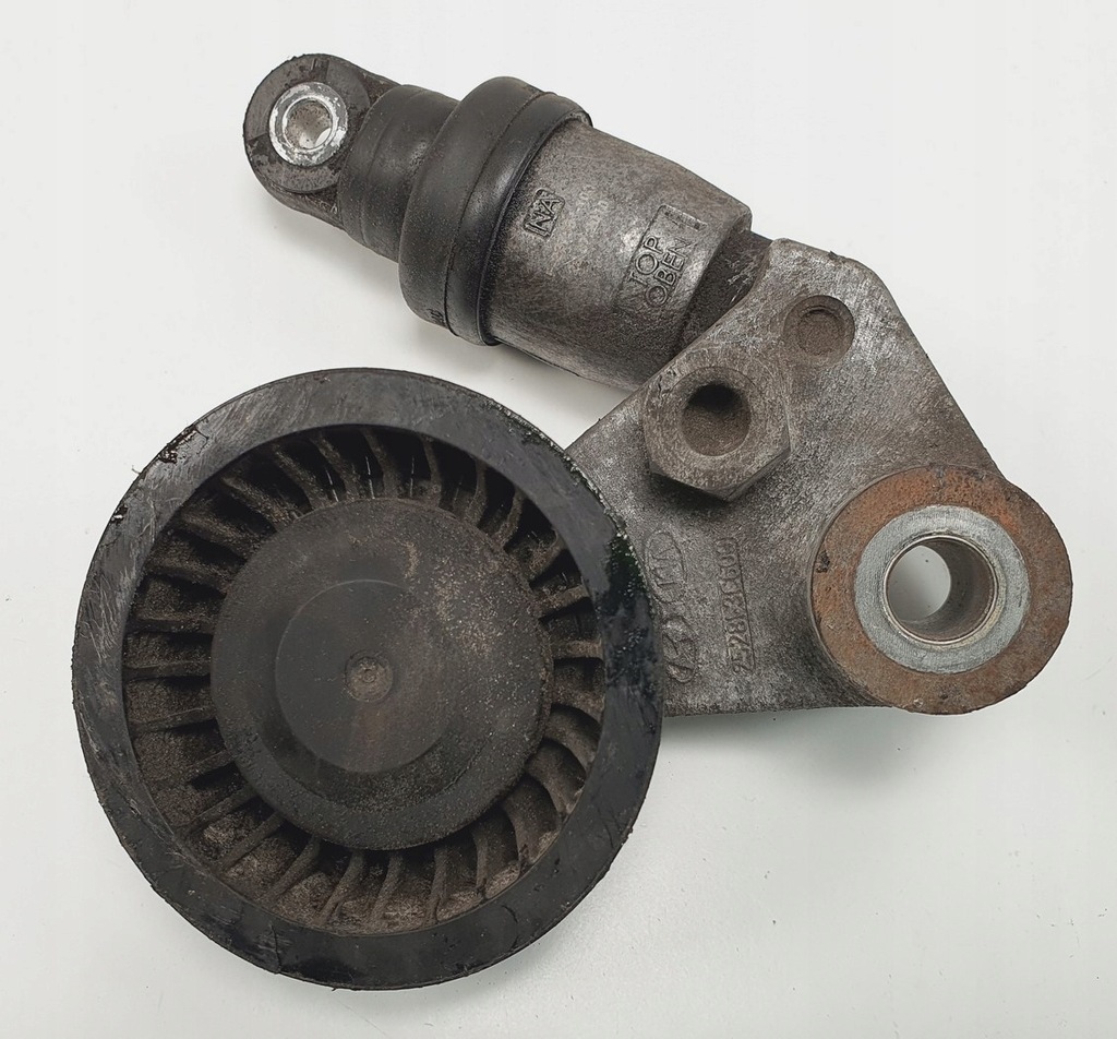 фото №1, Ролик натяжитель ремень hyundai genesis coupe 3.8 v6