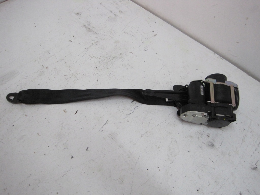 фото №1, Pas безопасности натяжитель доводчик левый audi q3 rsq3 83a857705c