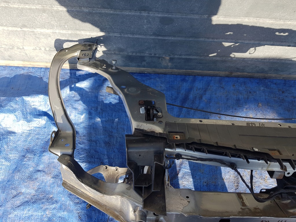 фото №2, Pas передний mercedes slk r172 w172