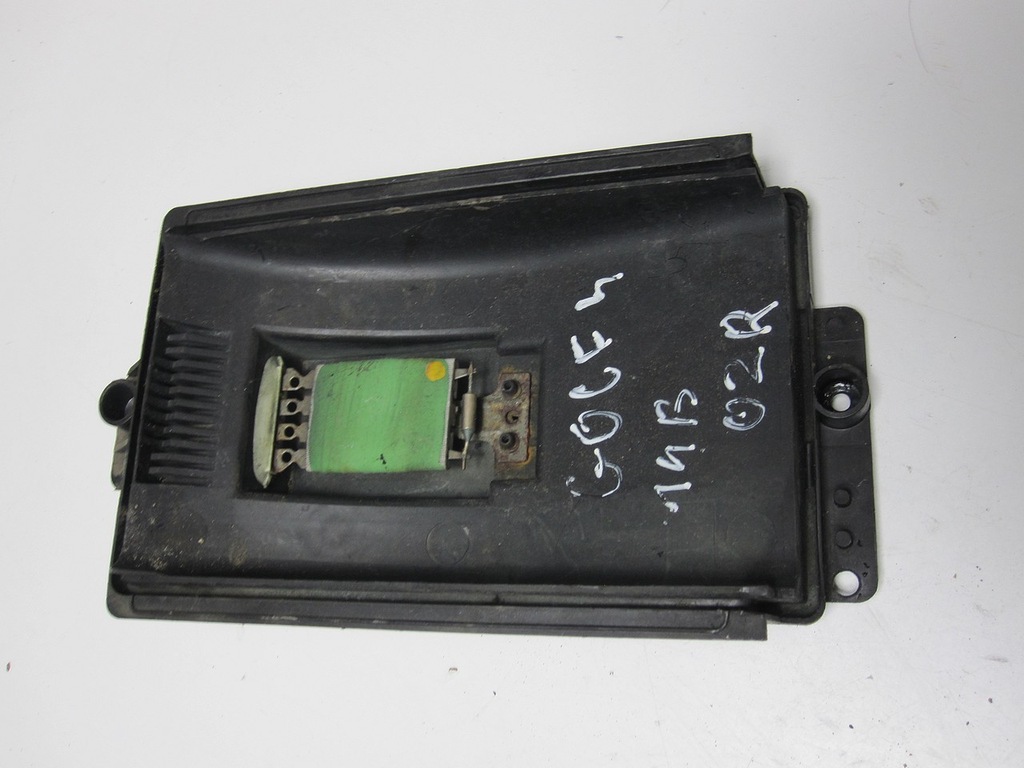 фото №8, Резистор вентилятор резистор vw golf iv 1.4 02r