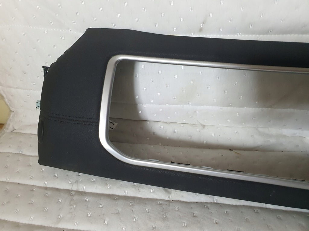 фото №5, Молдинг dekor рамка радио navi range rover evoque