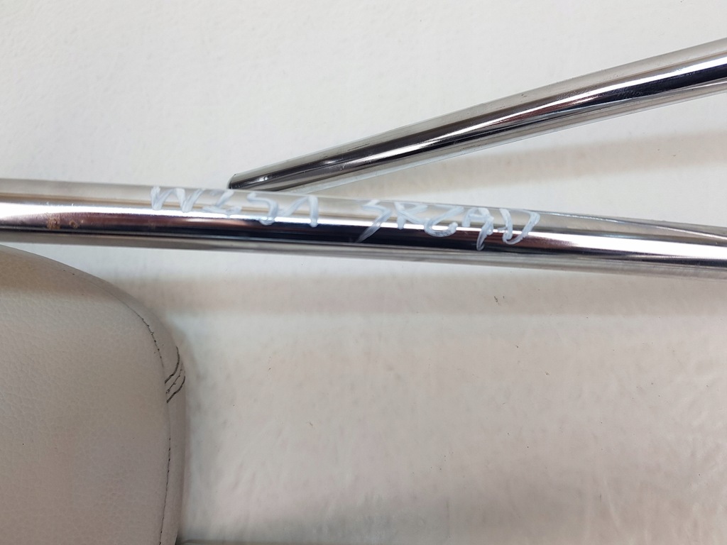 фото №8, Mercedes w251 r підголівник сидіння 3 trzeci ряд oryg