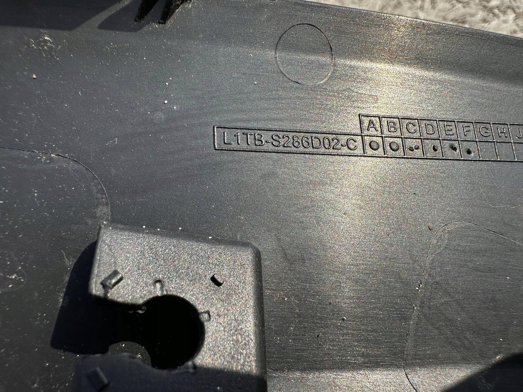 фото №5, Puma mk2 молдинг крыла правый задняя задняя l1tb-s286d02-c