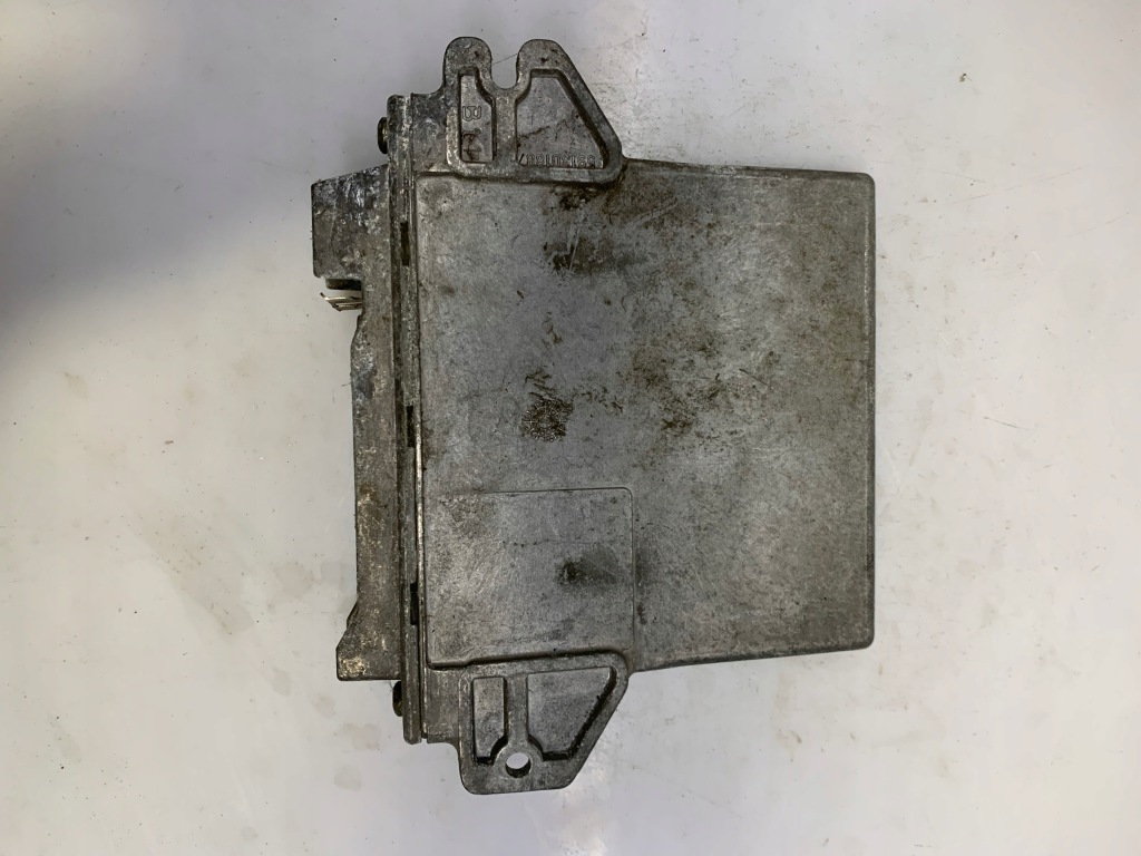 фото №3, Бортовой компьютер двигателя 7700111205 7700104956 r04080009f renault