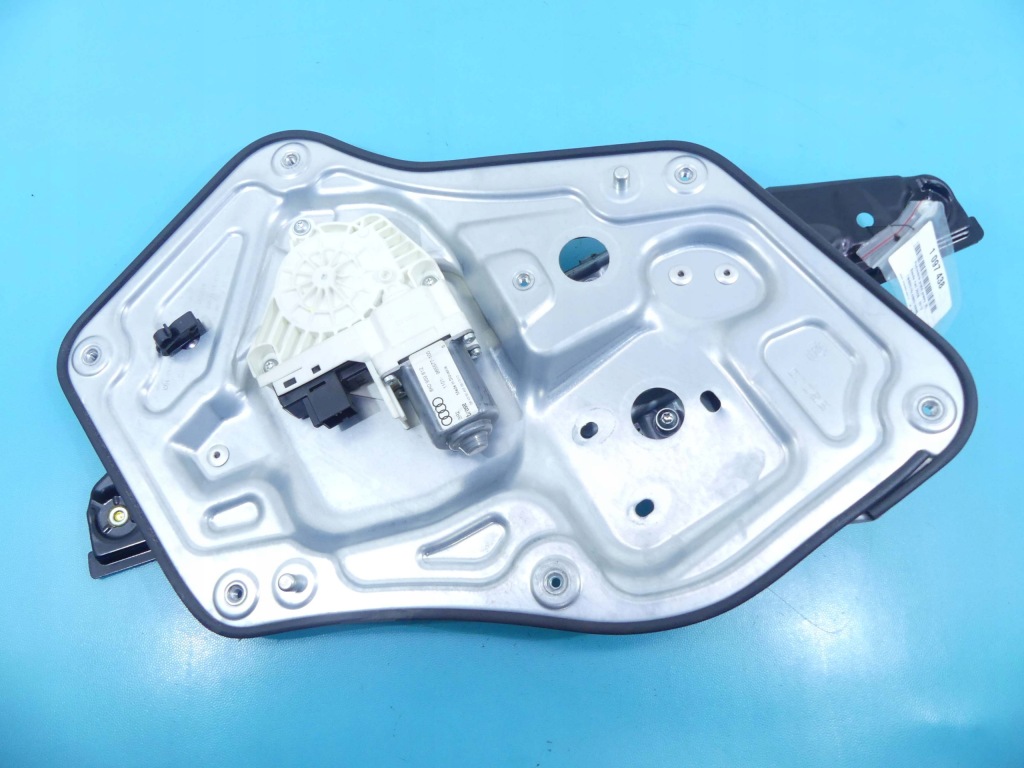 фото №1, Подъемник стекло перед правый skoda yeti 6 pin