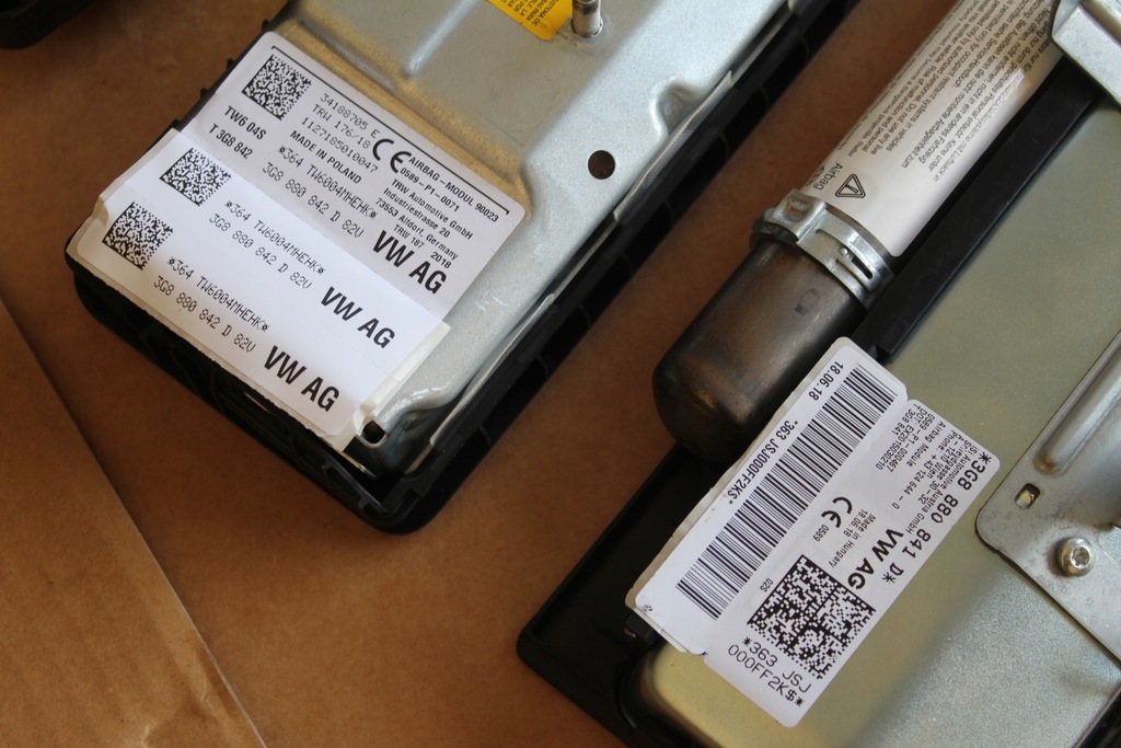 фото №7, Консоль панель приладів оригінал ремені kpl. vw arteon 3h usa