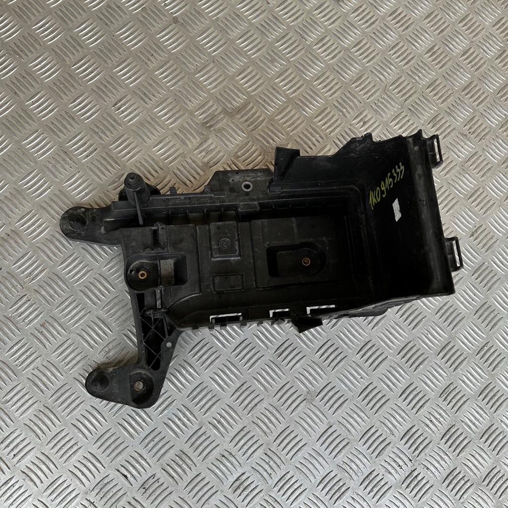 фото №1, Основание аккумулятор volkswagen audi seat