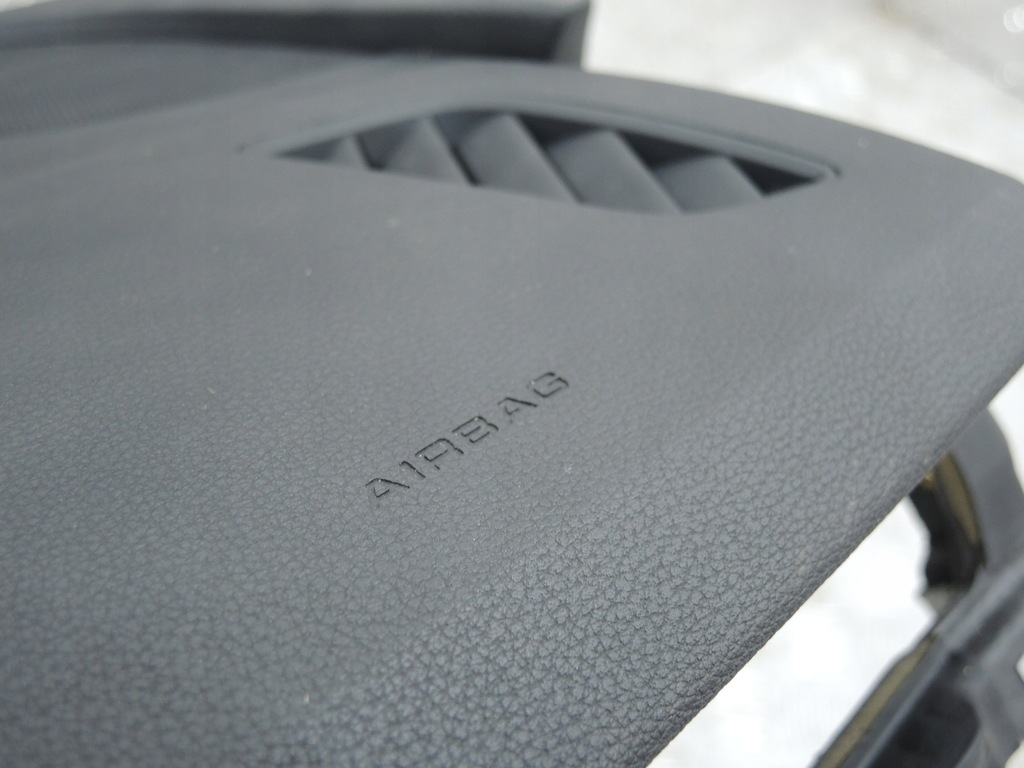 фото №6, Консоль приборная панель подушка подушка безопасности audi a4 b9 8w a5 8w оригинал