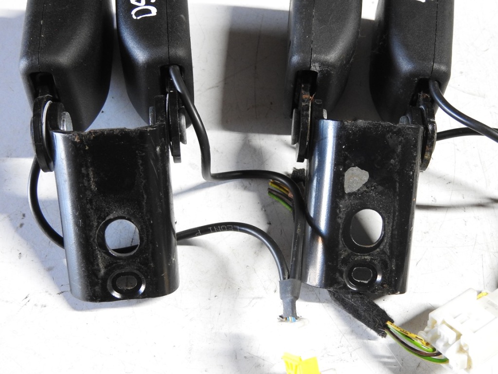 фото №13, Citroen ds4 11-15 кліпса поперечина задня 96737609xt