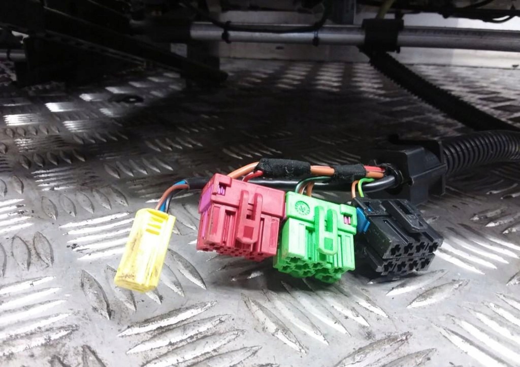 фото №8, 2006 audi a4 s4 b7 8e 8h komptel сидений с обшивки дверей