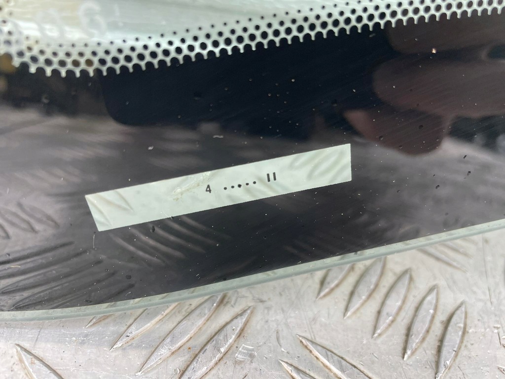 фото №6, Bmw i3 стекло задняя кузовная правая