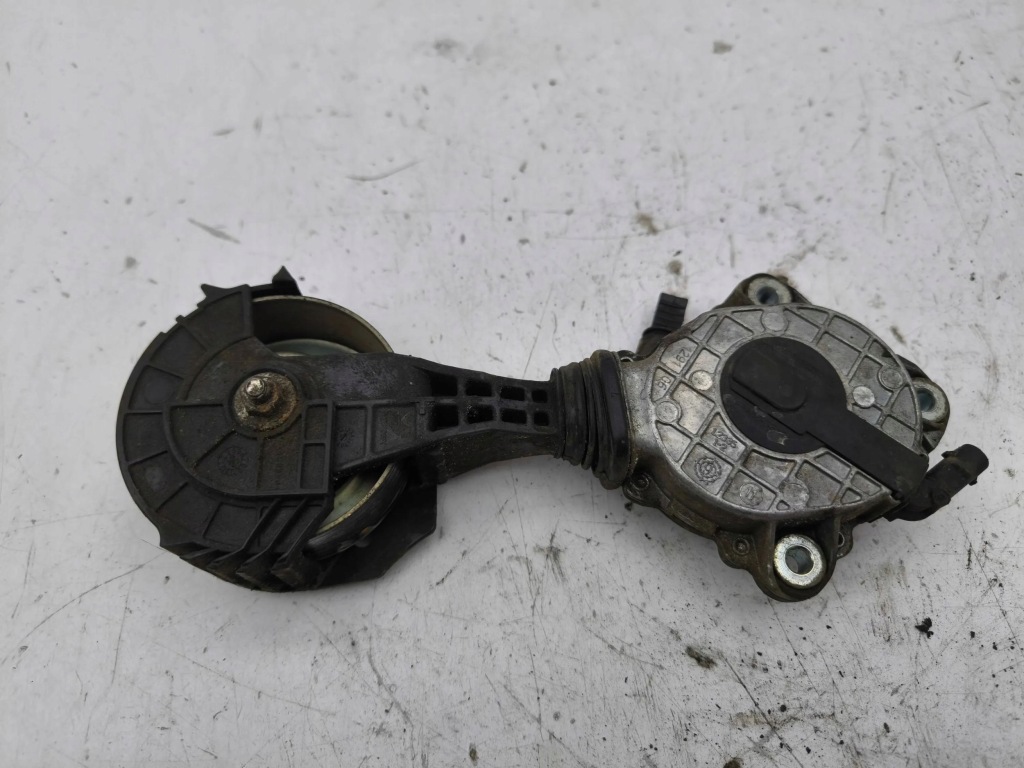 Купити Mini cooper countryman r60 2011 натягувач ремінь генератора 7598832