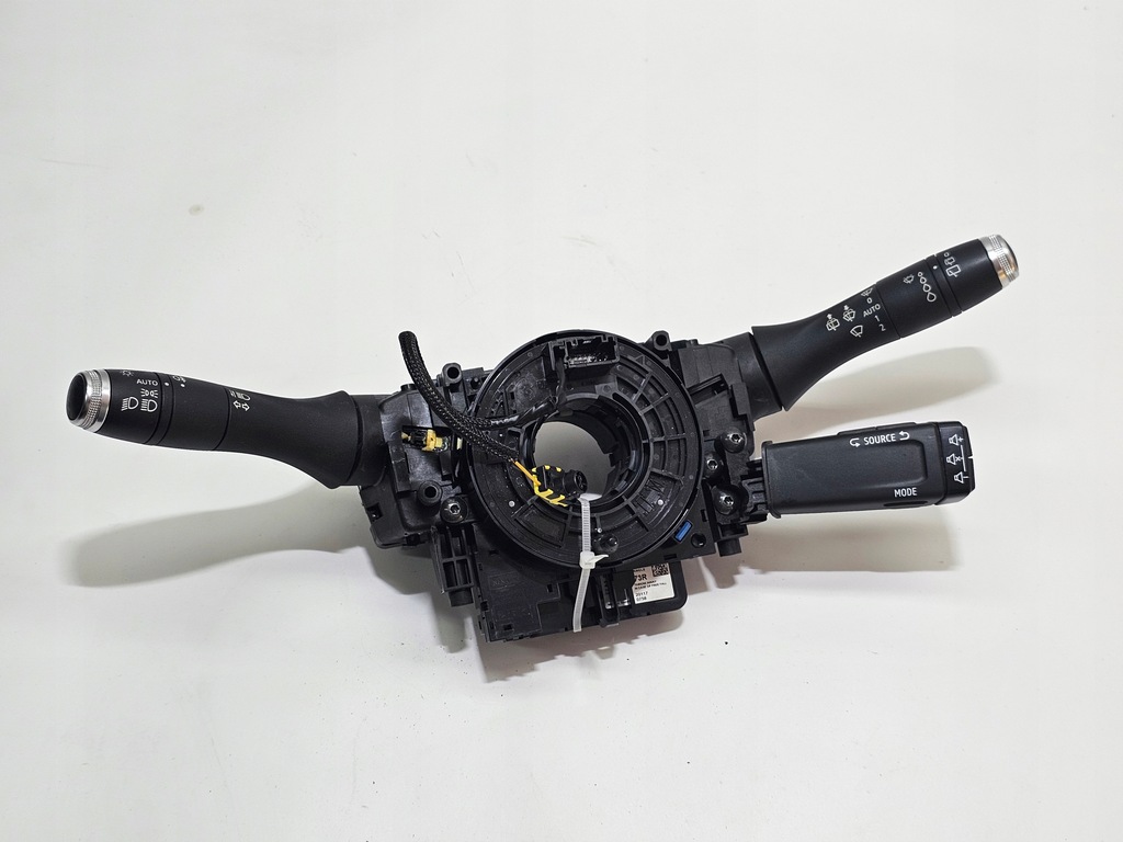 фото №1, Перемикач комбінований стрічка renault zoe ii #5551