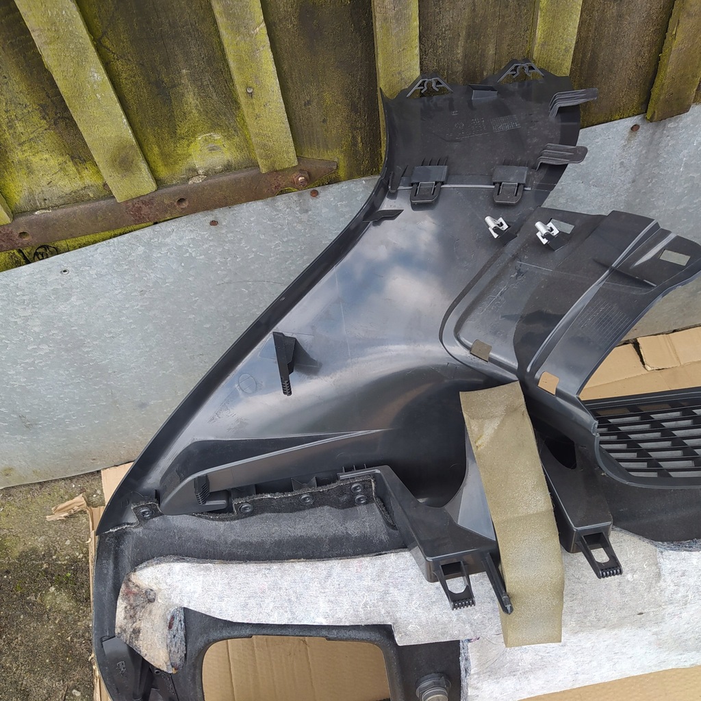 фото №6, Volvo xc60 i 08- обшивка багажника правый задняя обивка 30721203