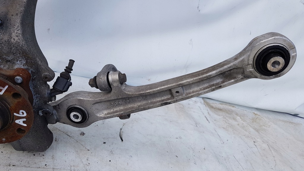 фото №5, Поворотний кулак важіль права audi a6 c6 3.0