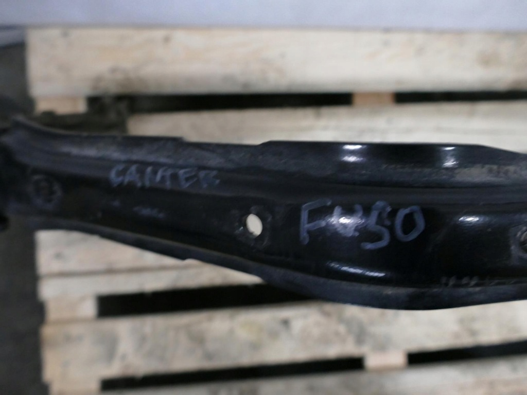 Mitsubishi canter fuso ремень балка кронштейн кабины Киев