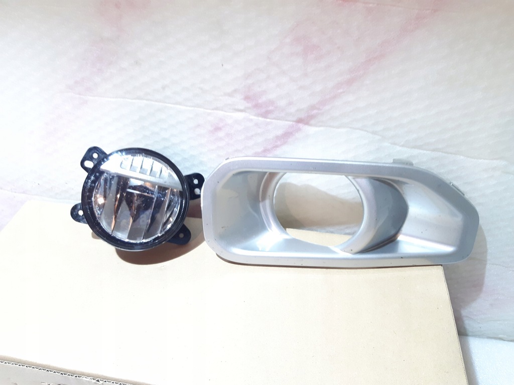 фото №12, Jeep wrangler jl противотуманная фара правый org