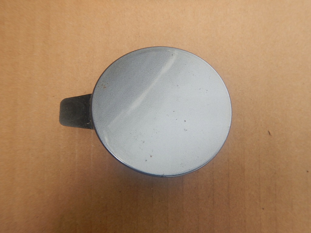 Купити Tesla y заглушка фаркоп бампер перед 1493746-00-a оригінал