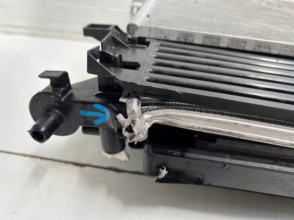 фото №12, Pas передний радиатор ford focus mk4