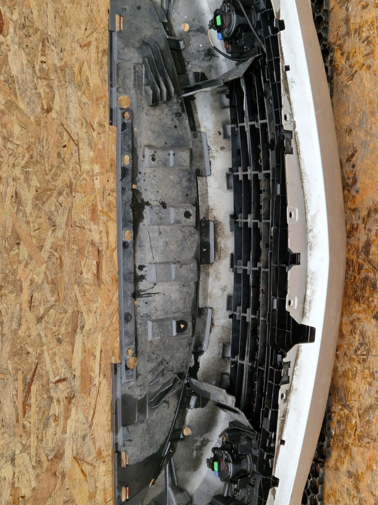 Купить Renault megane 2 2 бампер перед передний противотуманная фара