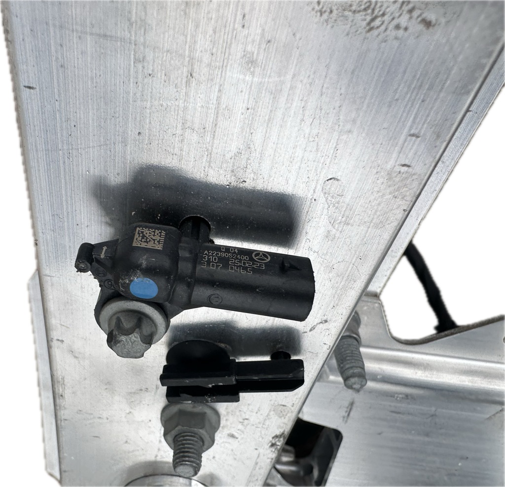 фото №9, Pas перед передній зона mercedes cle w236 оригінал кронштейн балка оригінал