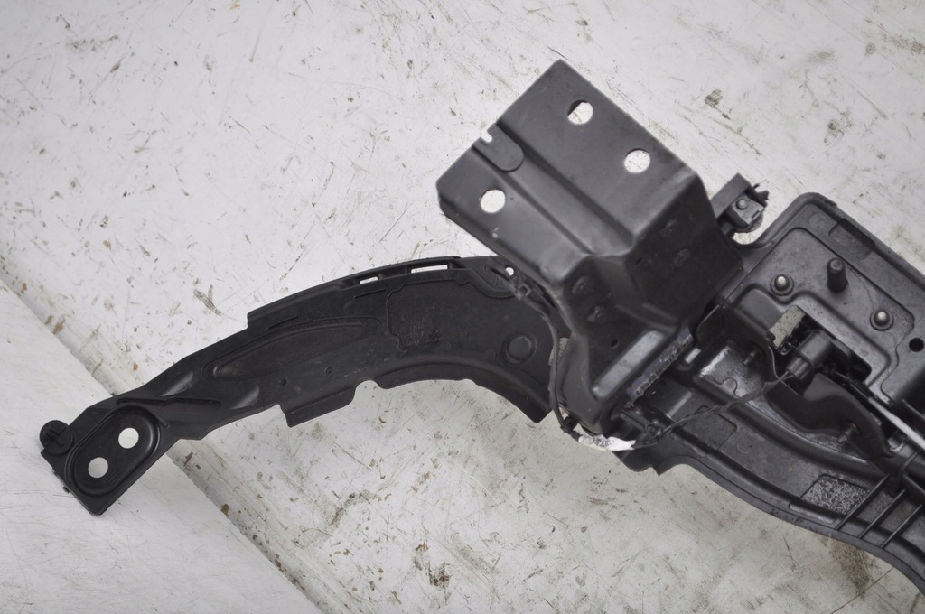 фото №12, Land rover discovery l550 pas передній підсилювач