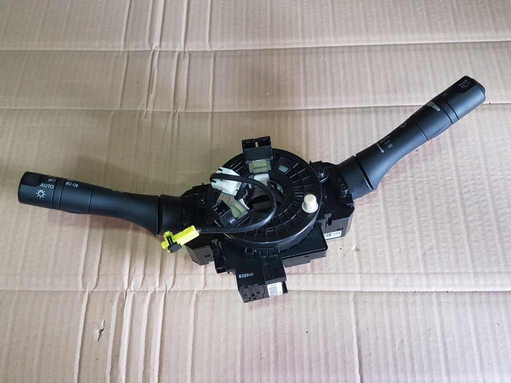 фото №1, Renault koleos i переключатель комбинированный подрулевой переключатель