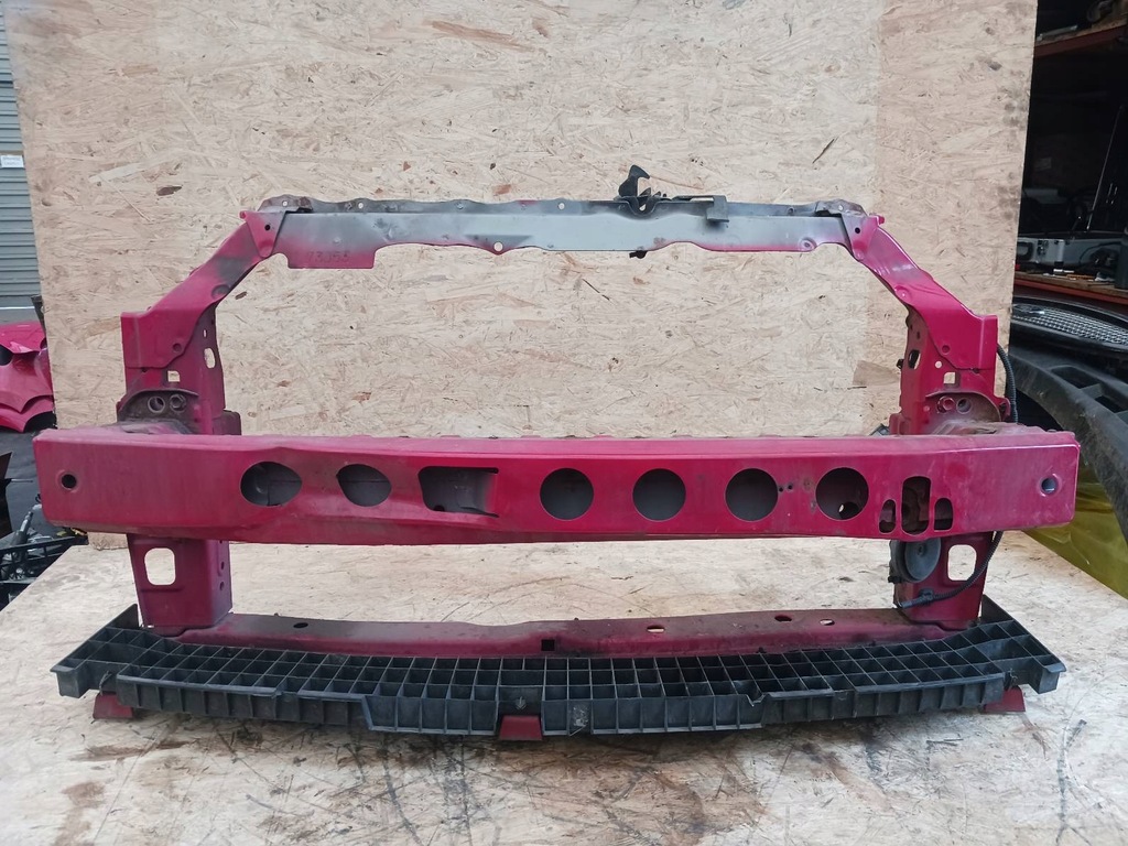 фото №1, Pas передній peugeot 107