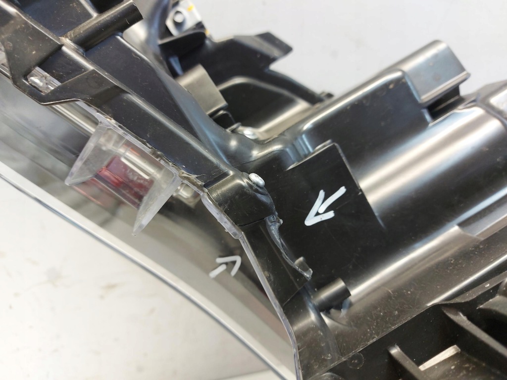 фото №7, Toyota chr лампа full led права перед 81110-yp270