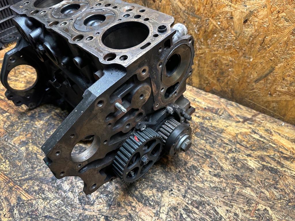 фото №7, Блок двигателя dół wał поршни 1.7 cdti a17dtr