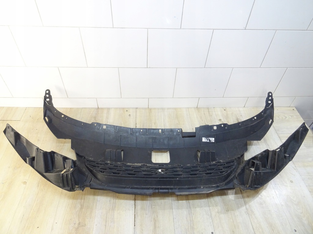 фото №9, Решётка радиатора решётка радиатора peugeot partner iv 9818281980 rok 19-24