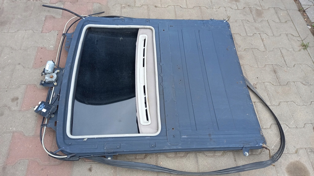 фото №4, Люк volvo v40