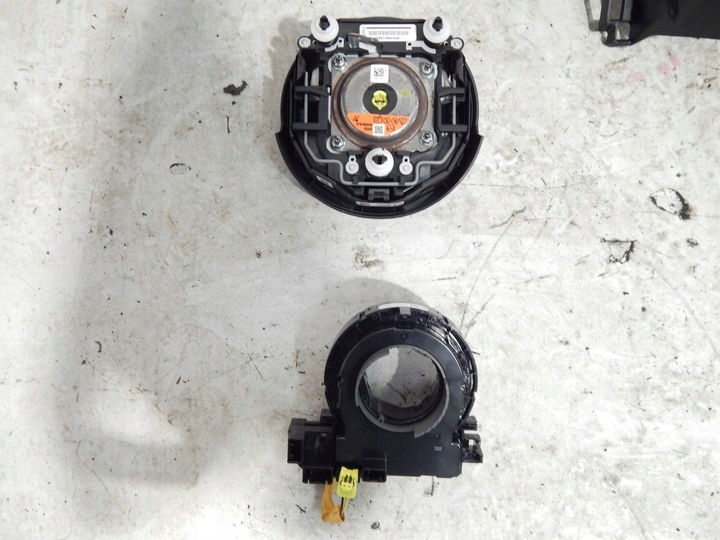 фото №5, Подушки безопасности воздушные приборная панель mazda 3 bm 13-19 консоль комплект подушек приборная панель a