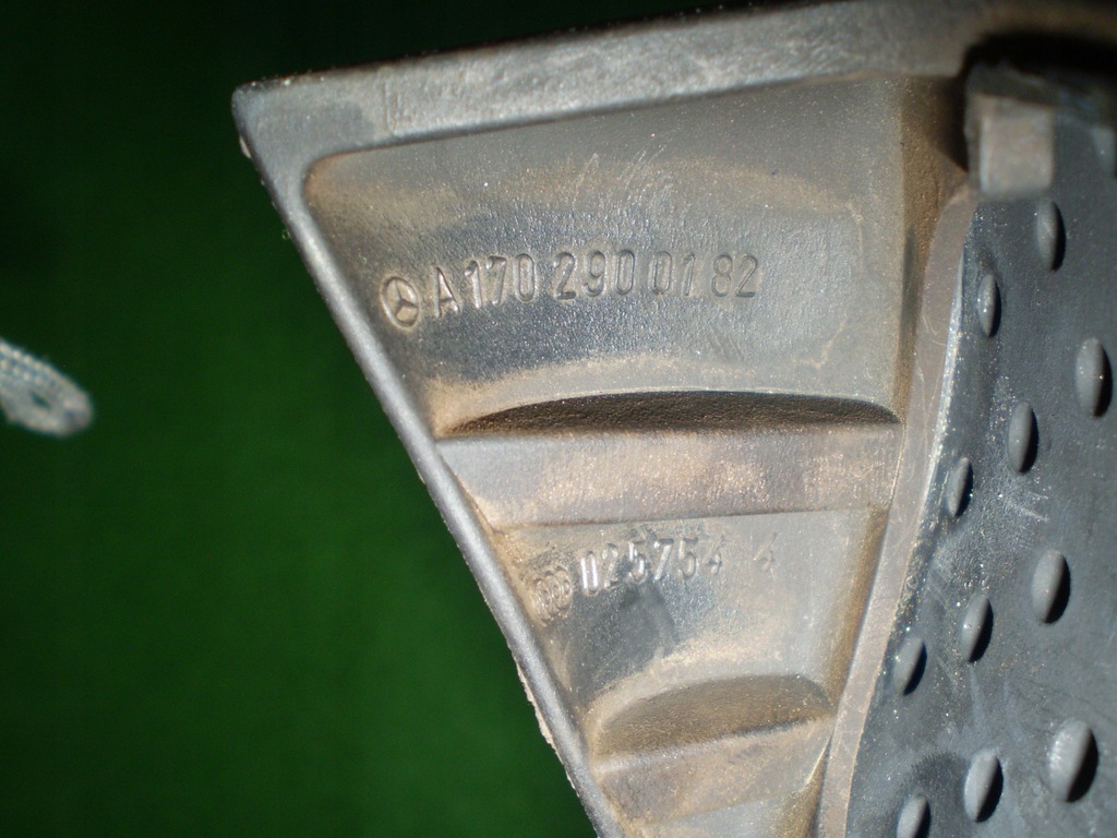 фото №5, Педалі гальма mercedes w203 slk w170 1702900182