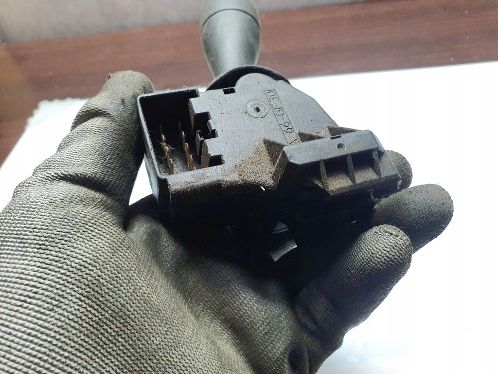 фото №9, Ford focus 2001 рычаг / переключатель дворник