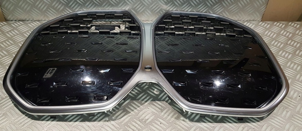 фото №12, Bmw i4 g26 m-pakiet gran coupe решётка радиатора бампера решётки радиатора решётка радиатора камера 9850177