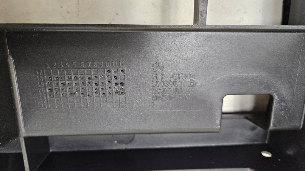 фото №9, Шторка жалюзі повітропровід dodge ram 3003001ab