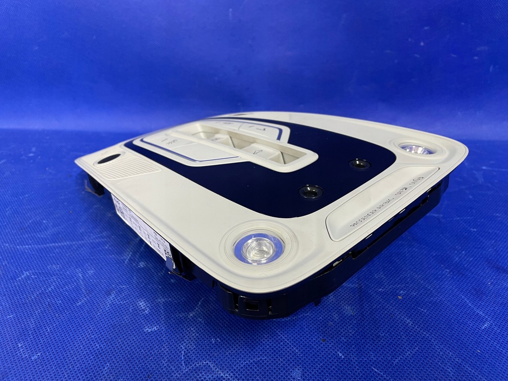 фото №6, Audi q7 4m лампа освещение салона потолочный homelink 4m0947135