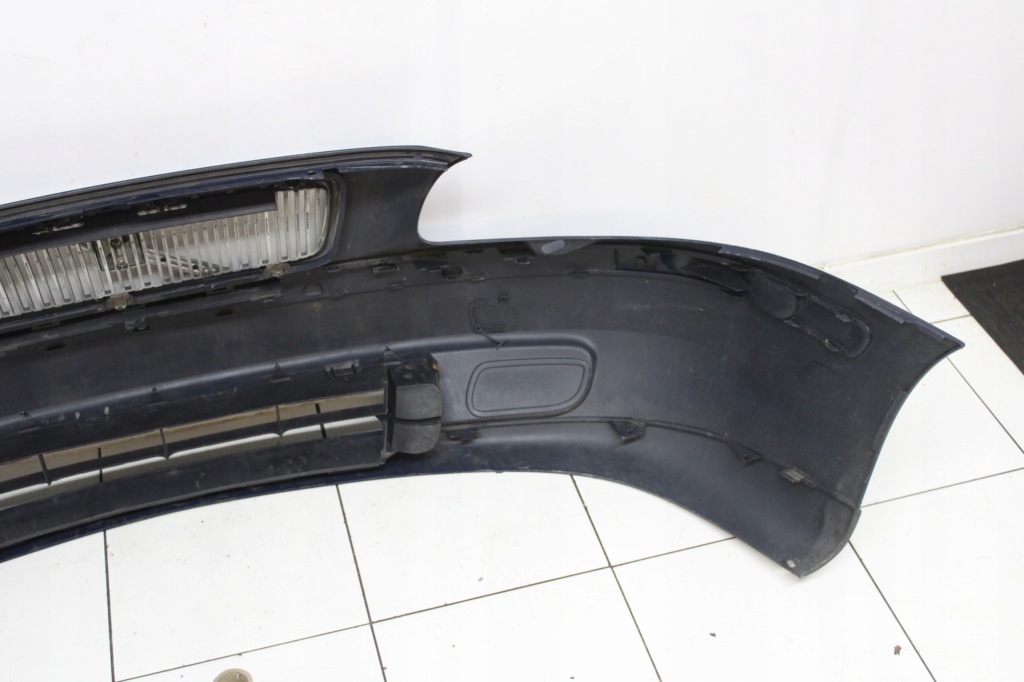 фото №7, Volvo v70 i 2000r- бампер перед передний + решётка радиатора pod ксенон