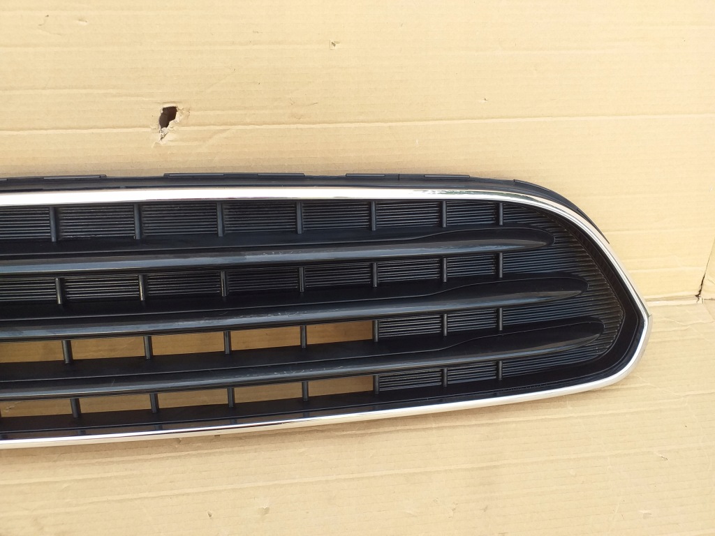 Mini cooper r60 countryman решітка  решітка радіатора вживаний Доставка